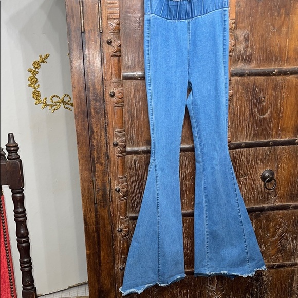 Three Bird Nest Super Flare Denim Jeans Sz S Raw Hem Boho Festival - Picture 2 of 10